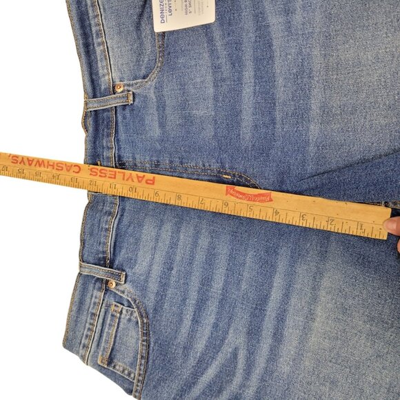 Denizen From‎ Levi's Vintage High-Rise 5" Inseam Jean Shorts Size 14 / 32 Blue - Picture 8 of 13